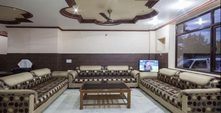 Hotel Devi Mahal Katra  Kültér fotó